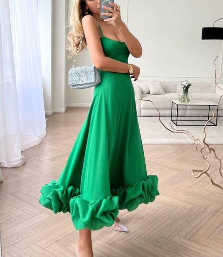 Ariana | Graceful Flowing Dress
